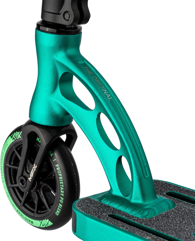 Madd Gear Scooter Complete MGP Origin Team Turquoise Mint 2022