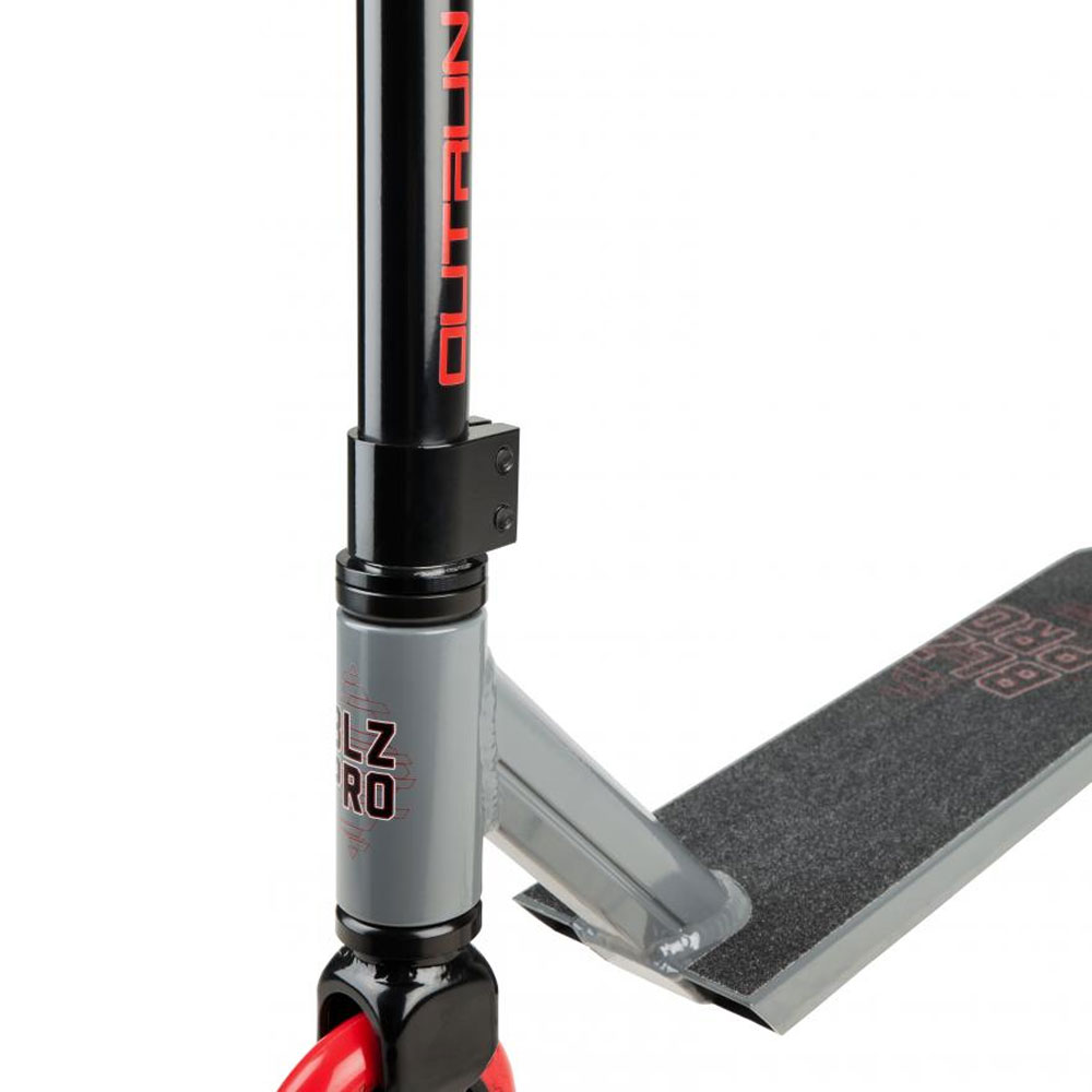 blazer_pro_outrun_grey_blz_com_0403_03_gross