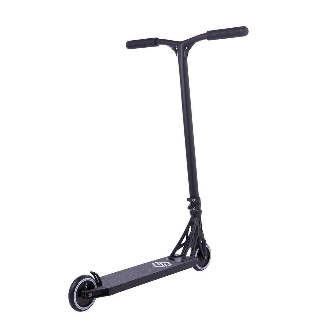 Freestyle Scooter Striker Essence Pro Black 2024 